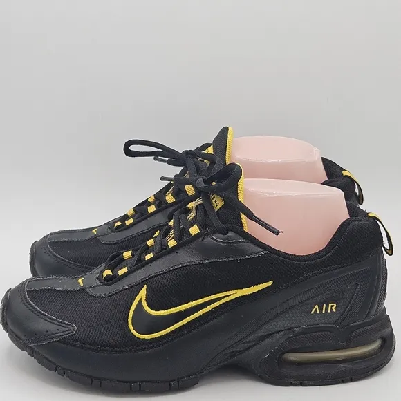 Nike Air max 340126-001 shoes size 5.5 Y black / yellow