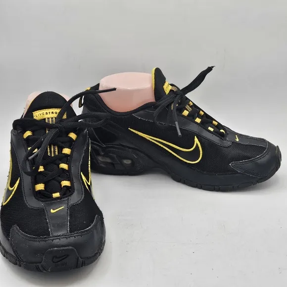 Nike Air max 340126-001 shoes size 5.5 Y black / yellow