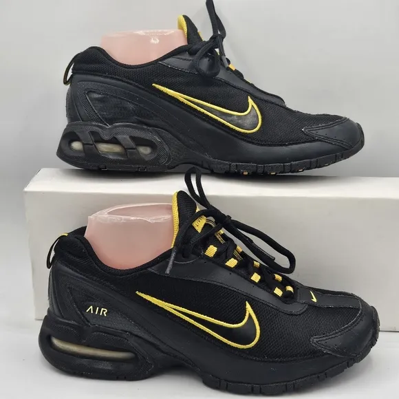 Nike Air max 340126-001 shoes size 5.5 Y black / yellow