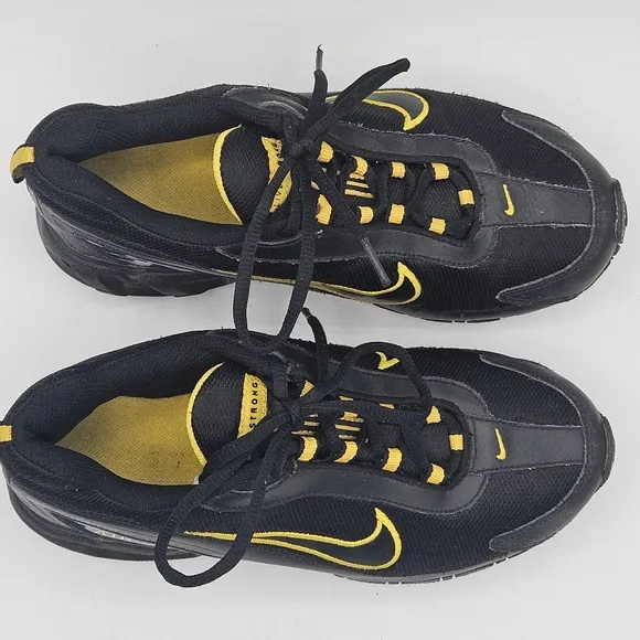 Nike Air max 340126-001 shoes size 5.5 Y black / yellow