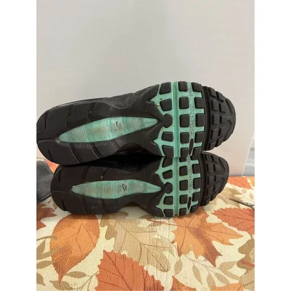 Nike Air Max 95 Jade Jewel JD Exclusive HV6062-001 Men's Size 9.5