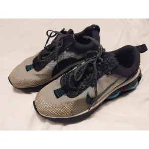 Nike Air Max Zoom Grey Black Teal Athletic Shoes Youth Size 5.5Y/Women's 7