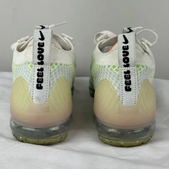 NIKE AIR VAPORMAX 2021 Flyknit Feel Love Womens White/Green Running Shoes CLEAN