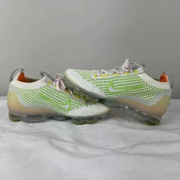 NIKE AIR VAPORMAX 2021 Flyknit Feel Love Womens White/Green Running Shoes CLEAN