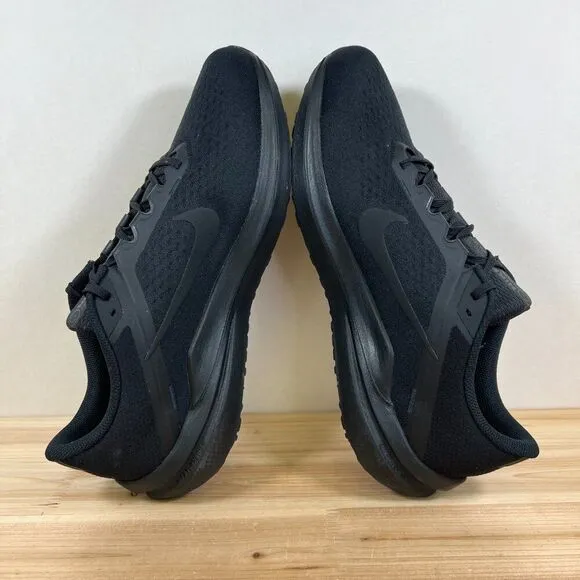 Nike Air WINFLO 10 road running shoes Mens 10.5 Triple Black DV4022-001