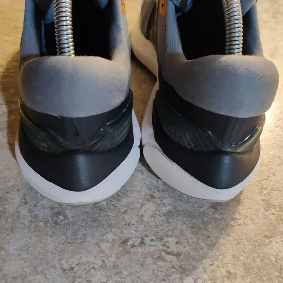 Nike Air Zoom Shoes Vomero 16 Mens Size 8 Running Athletic Sneakers *Barely Worn