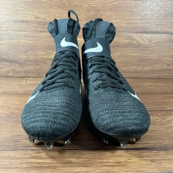 Nike Alpha Menace Elite 2 Black Football Cleats Athletic Shoes Men’s Size 11.5