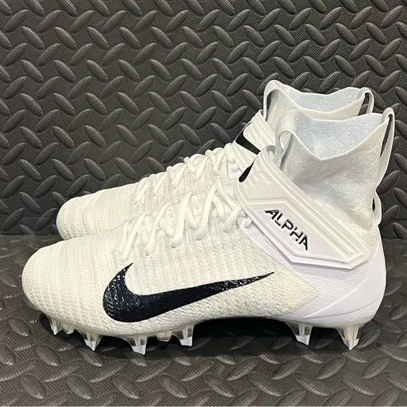 Nike Alpha Menace Elite 2 Flyknit White Football Cleats‎ Mens Sizes