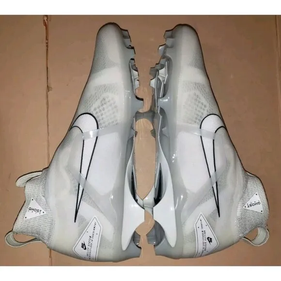 NIKE ALPHA MENACE ELITE 3 FLYKNIT FOOTBALL WHITE MEN'S SIZES 11 &amp; 12 NEW