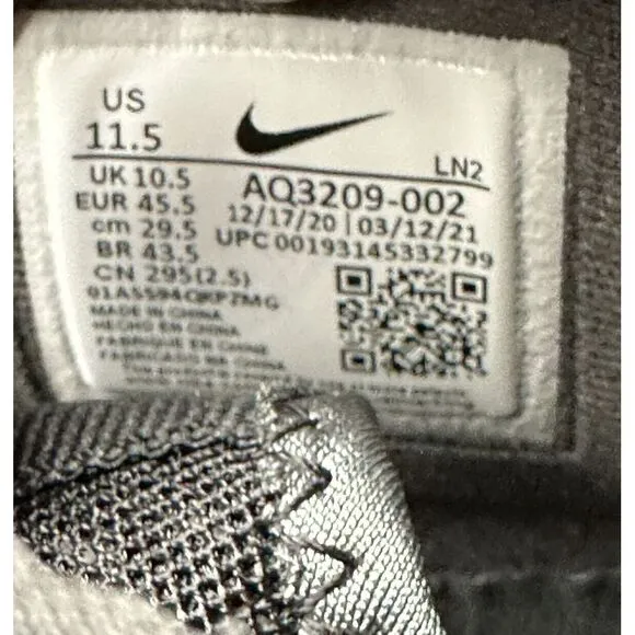 Nike Alpha Menace Pro 2 Mid Football Cleats AQ3209-002 Mens Size‎ 11.5