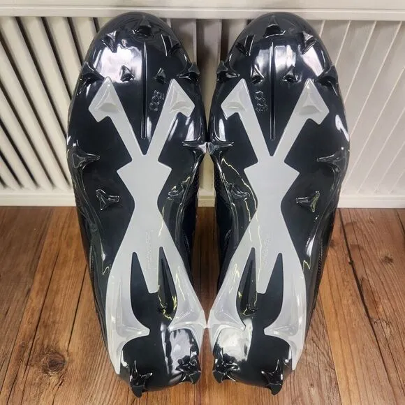 Nike Alpha Menace 4 Pro Football Cleats Men 13 Black Molded Sport FD7037-001 NEW