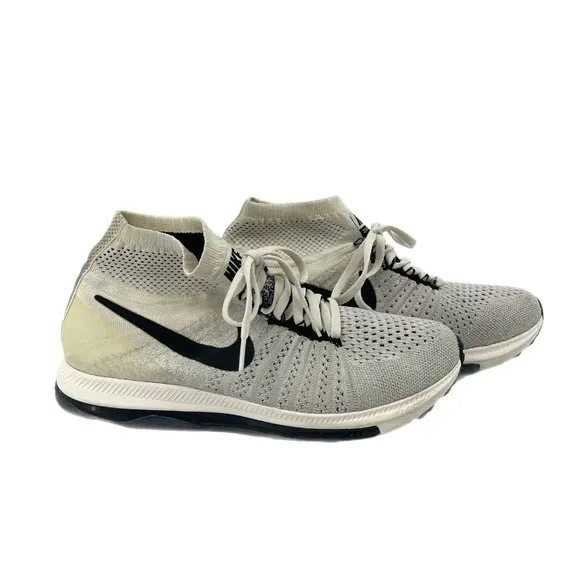 Nike Black &amp; White Athletic Sneakers | Size 9, Lace-Up Closure