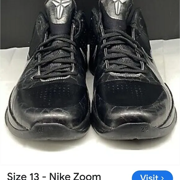 Nike Black Low-Top Athletic Shoes with Swoosh