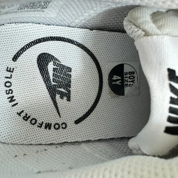 Nike Boys Court Legacy DA5380-102 White Casual Sneakers Tennis Shoes Size 4Y
