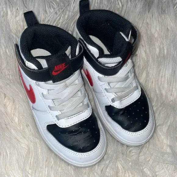 Nike Court Borough Kids Shoes Sz 9C