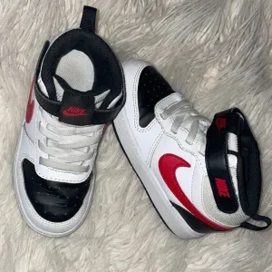 Nike Court Borough Kids Shoes Sz 9C