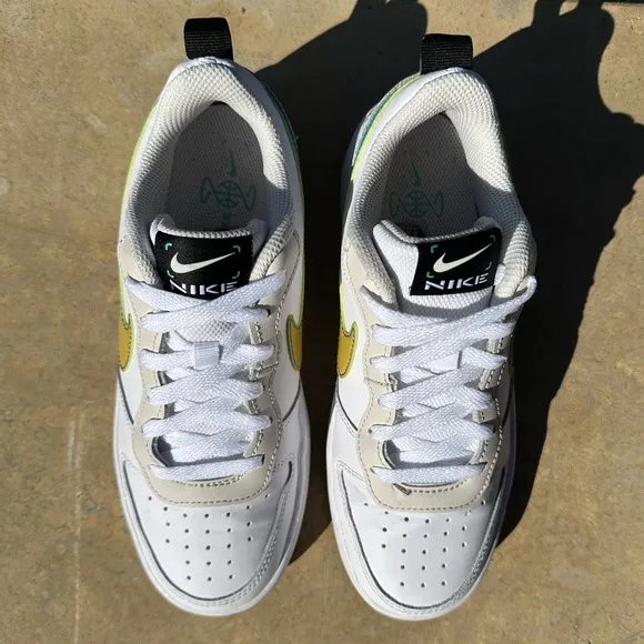 Nike Court Borough Low 2 SE GS “Unlock Your Space“ - Size 5.5Y, 7 Women’s