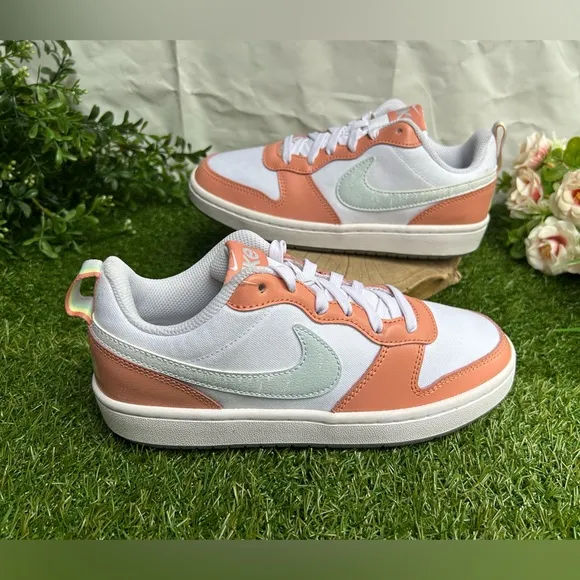 Nike Court Borough Low 2 SEOlder Kids' Shoes size 4.5Y new  White/Light Madder
