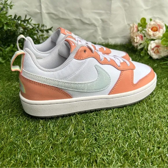 Nike Court Borough Low 2 SEOlder Kids' Shoes size 4.5Y new  White/Light Madder