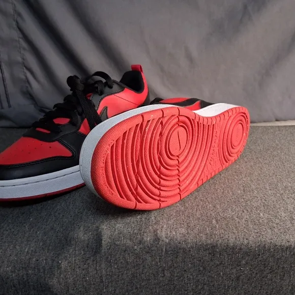 Nike Court Borough Low Recraft DV5456-600 Youth Size 7y Red and Black