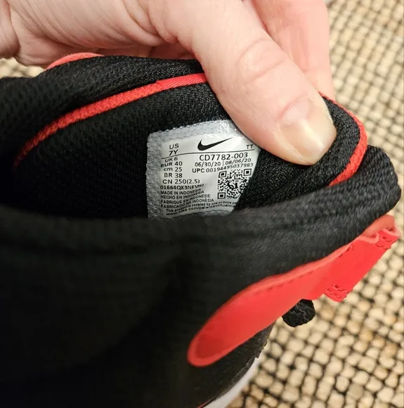 Nike Court Borough Mid 2 Black University Red Bball Sneakers Size:7Y/W9