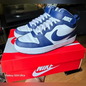 Nike Court Borough Mid 2 Blue/White Leather Big Boys Athletic Shoes, Sz 3.5Y BOX