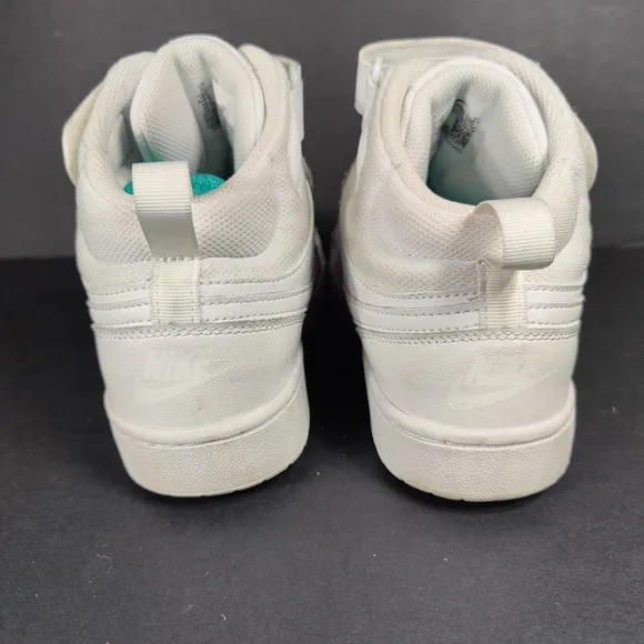 Nike Court Borough Mid 2 Youth White Basketball Retro Sneaker Youth Size GS 7Y
