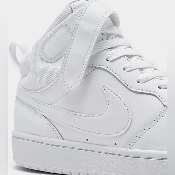 Nike Court Borough Mid 2Big Kids' Shoes new size 7Y