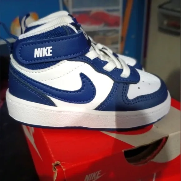 Nike Court Borough Mid blue/white 5C