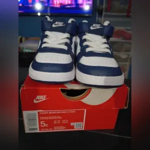 Nike Court Borough Mid blue/white 5C