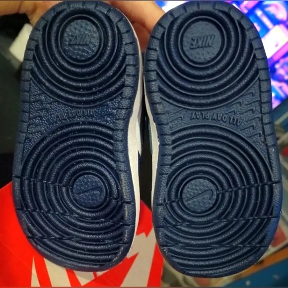 Nike Court Borough Mid blue/white 5C