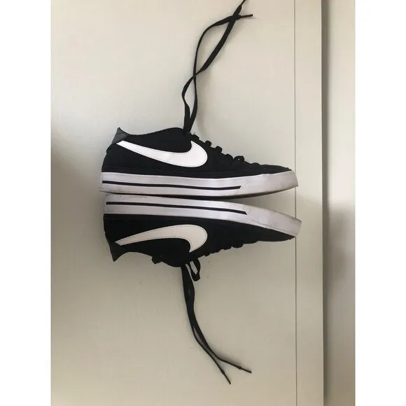 Nike Court Legacy Canvas Men's US SIZE 9, Black &amp; White - Very Good Condition!