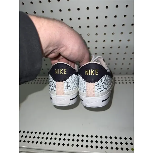 Nike Court Legacy SDC Womens Athletic Shoes Sneakers Size 6.5 DJ1454-100