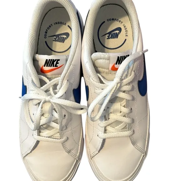 Nike Court Legacy White Sneakers with Blue Accents Sz 7Y