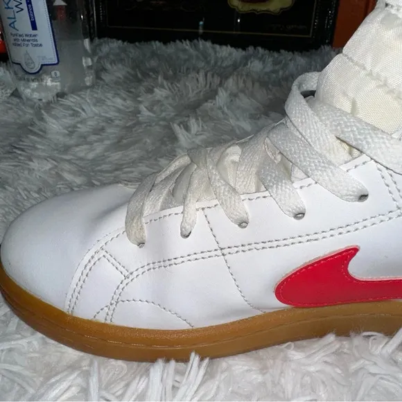 Nike Court Royale 2 Mid White University Red