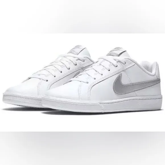 Nike Court Royale Shoes