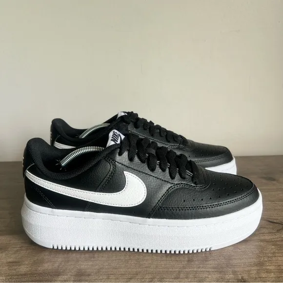 Nike Court Vision ALTA Leather Women's Shoe Size 9.5 #B1640