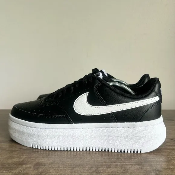 Nike Court Vision ALTA Leather Women's Shoe Size 9.5 #B1640