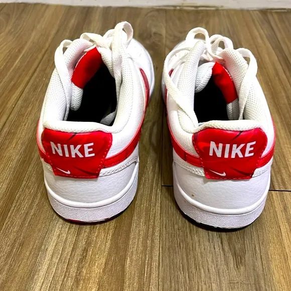 Nike Court Vision Low Swooshfetti Shoes Sneakers White Red DM7588-100Men’s shoes