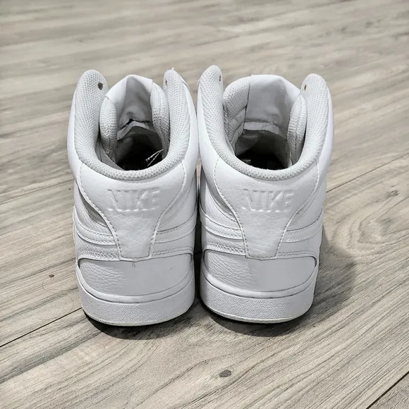 Nike Court Vision Mens Size 10 White Leather Shoes