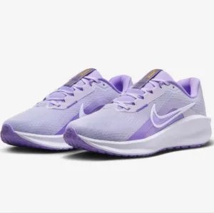 Nike Downshifter 13 Women's Road Running Shoes Size 8.5 Color Purple/Lilac