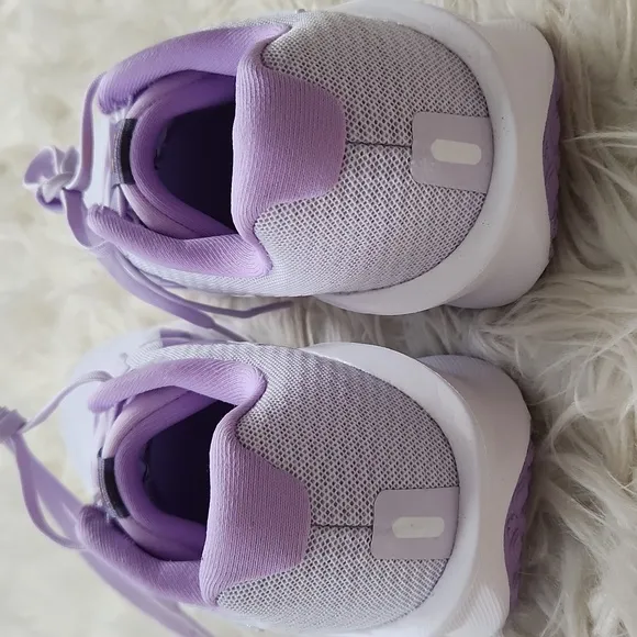Nike Downshifter 13 Women's Road Running Shoes Size 8.5 Color Purple/Lilac