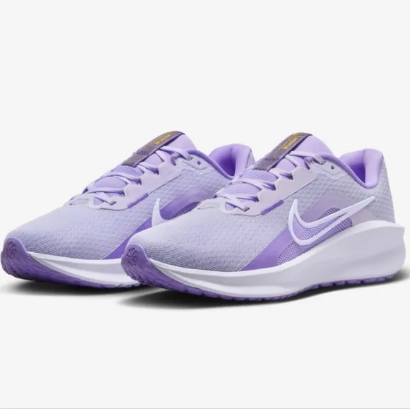 Nike Downshifter 13 Women's Road Running Shoes Size 8.5 Color Purple/Lilac