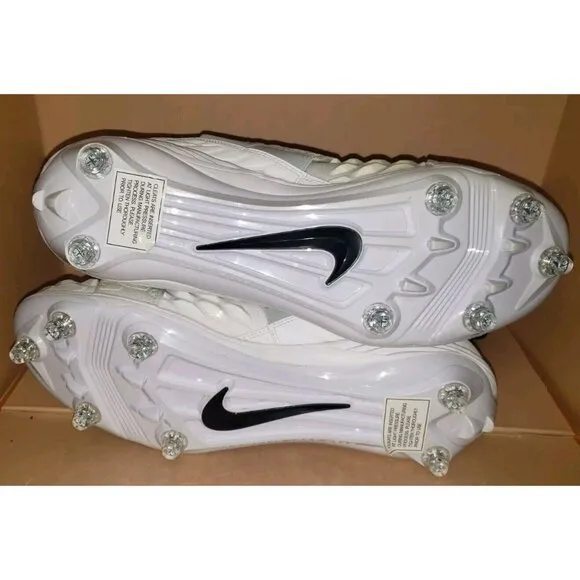 NIKE FORCE SAVAGE ELITE 2 FOOTBALL CLEATS WHITE MEN'S SIZE 13.5 NEW W/DEFECTS