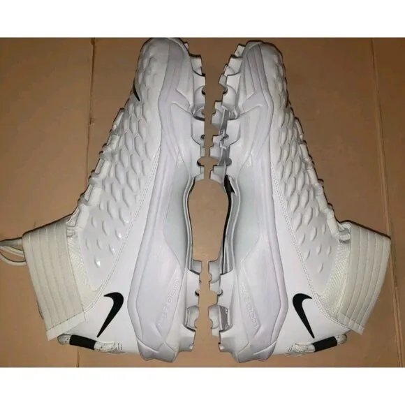 NIKE FORCE SAVAGE PRO 2 SHARK RUBBER CLEATS FOOTBALL WHITE MEN'S SIZE 14.5 WIDE