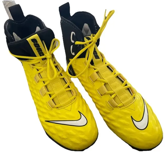 Nike Force Savage Varsity 2 Black Yellow Football Cleats Size 10 AQ8155-701 EUC