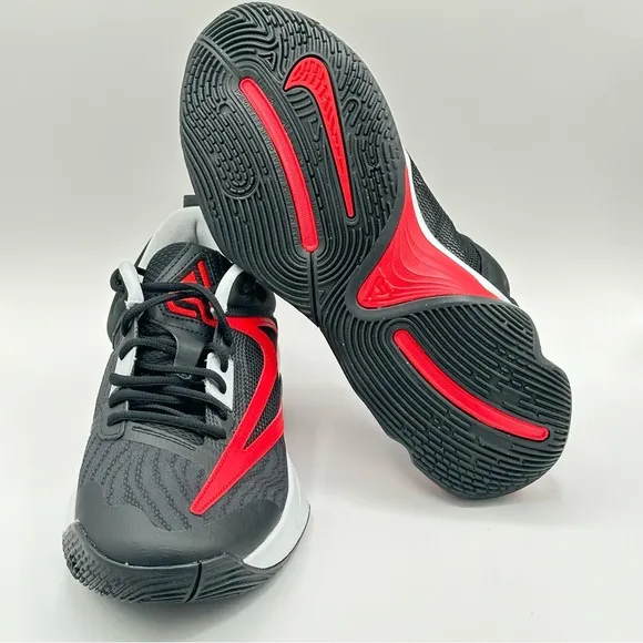Nike Giannis Immortality 3 Basketball Shoes Red Black DZ7533-004 Men Size 10.5