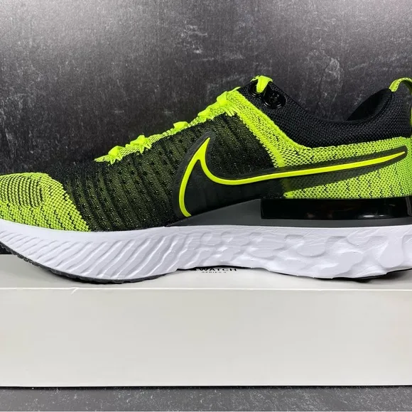 NIKE INFINITY RUN REACT 2 MENS ROAD RUNNING SHOES SIZE 10 FLYKNIT VOLT BLACK GRE