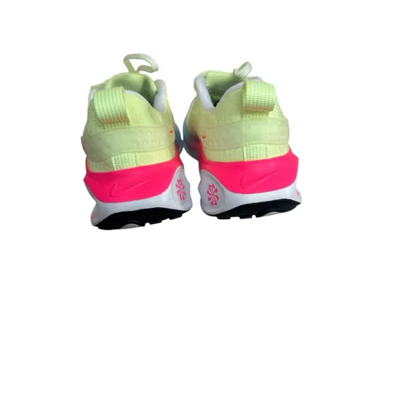 Nike InfinityRN 4 Road Running Shoes Pristine size US Women’s 8 Super clean