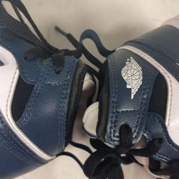 Nike Jordan 1 Mid TD Toddler 7C Shoes Armory Navy White Black 640735-411